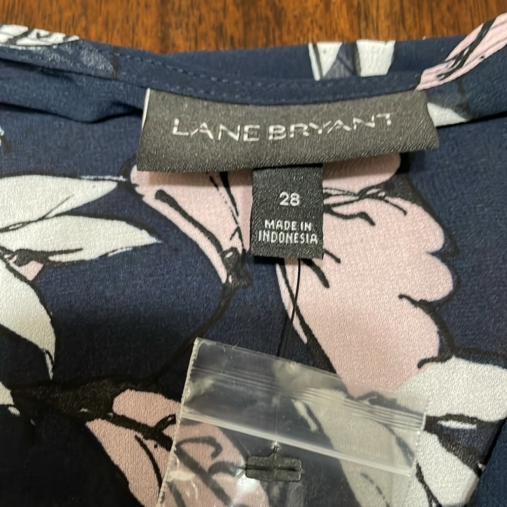 Lane Bryant floral long sleeve blouse - Picture 7 of 10